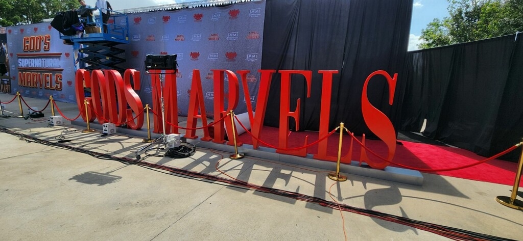 Smash Design created and installed giant foam letters at a church event