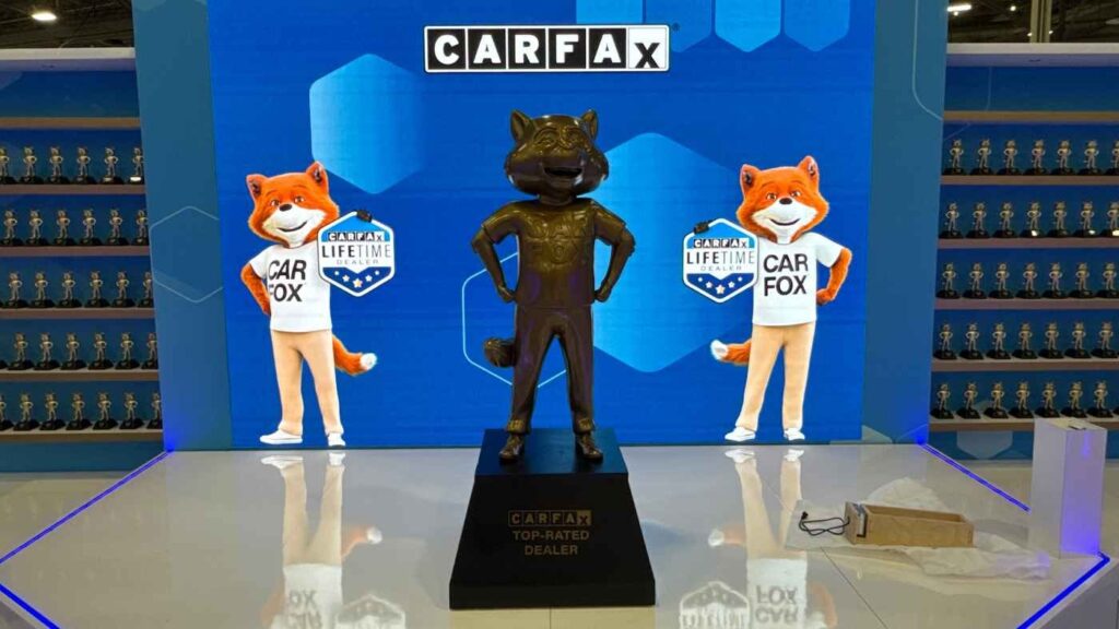 Smash Design foam sculptures can mimic the look of bronze for brand pop-ups and trade shows.